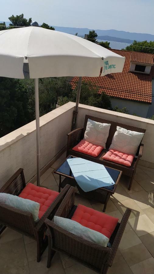 Apartments Kupine Бол Екстер'єр фото